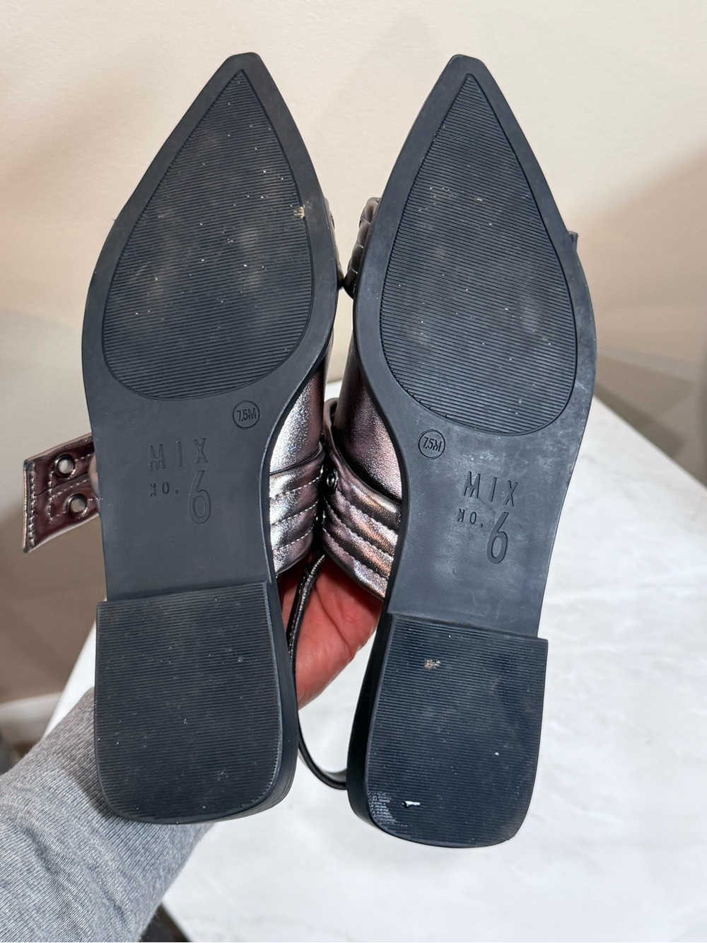 Metallic Pewter Slingback Flats with Buckle Detail - Unknown Brand - Picture 4 of 6